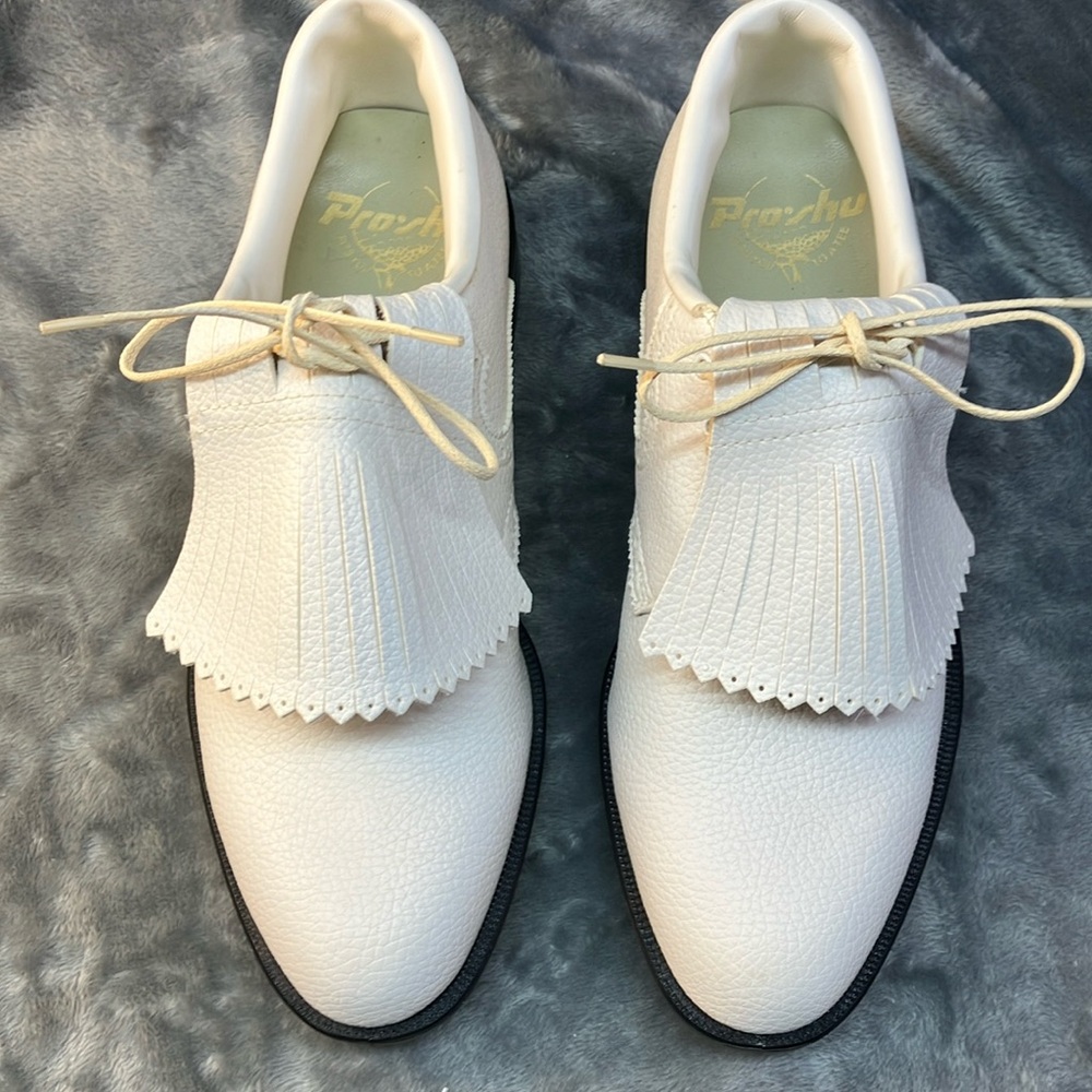 Pro-Shu Men's White Golf Shoes Size 8D Tassle Lace Metal Spike